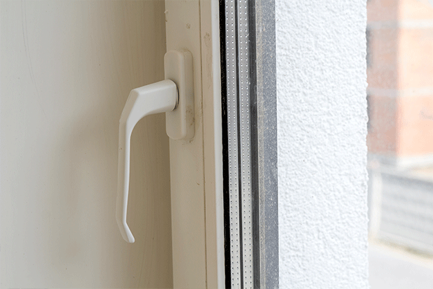 image of glassdoor handle